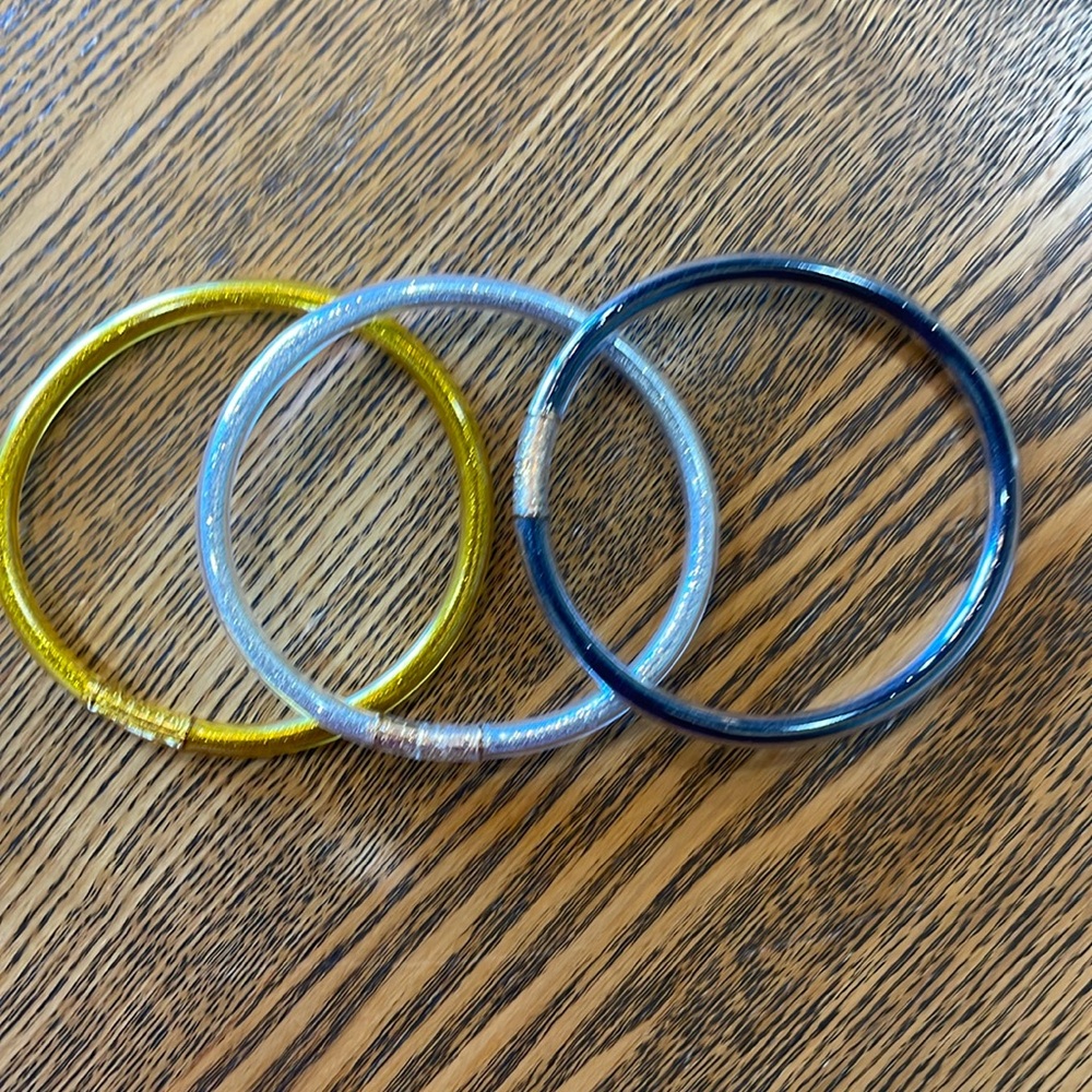 Jelly bangle bracelets 💝